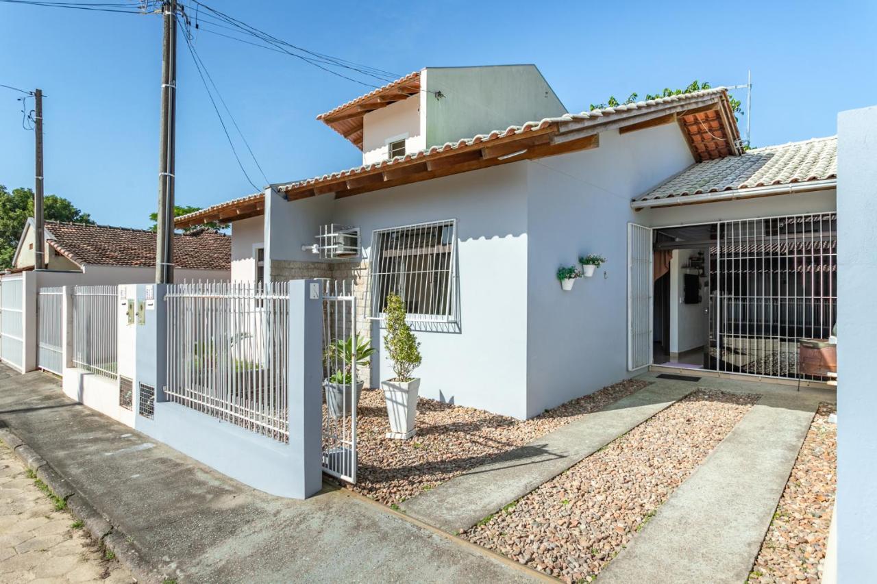 Linda Casa A 150m Da E Prox Ao Beto Carrero Holiday home