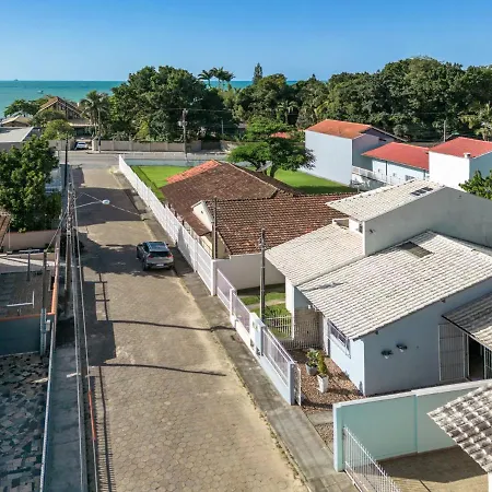 Linda Casa A 150M Da Praia E Prox Ao Beto Carrero Penha  Exterior photo
